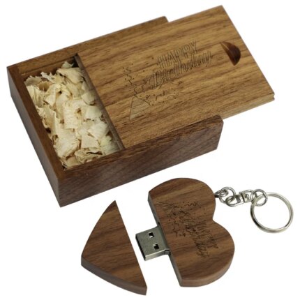 Long Lifespan Hearshape Usb Sticks Wood case Flash Drive Customized Multi Capacity Characters Option 32gb 64gb for PC