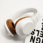 Hot on Sale Style Gaming Headsets Super Best Quality Sound Ready in Stock 3.5mm 1.2m Wire Cable Earbud & In-ear Headphones - Image 5