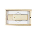 Personalised Swivel Wooden Thumb Drive USB 2.0 3.0 4GB 8GB 16GB 32GB 64 GB USB Key High Speed Rotating Flash Memory Stick - Image 5